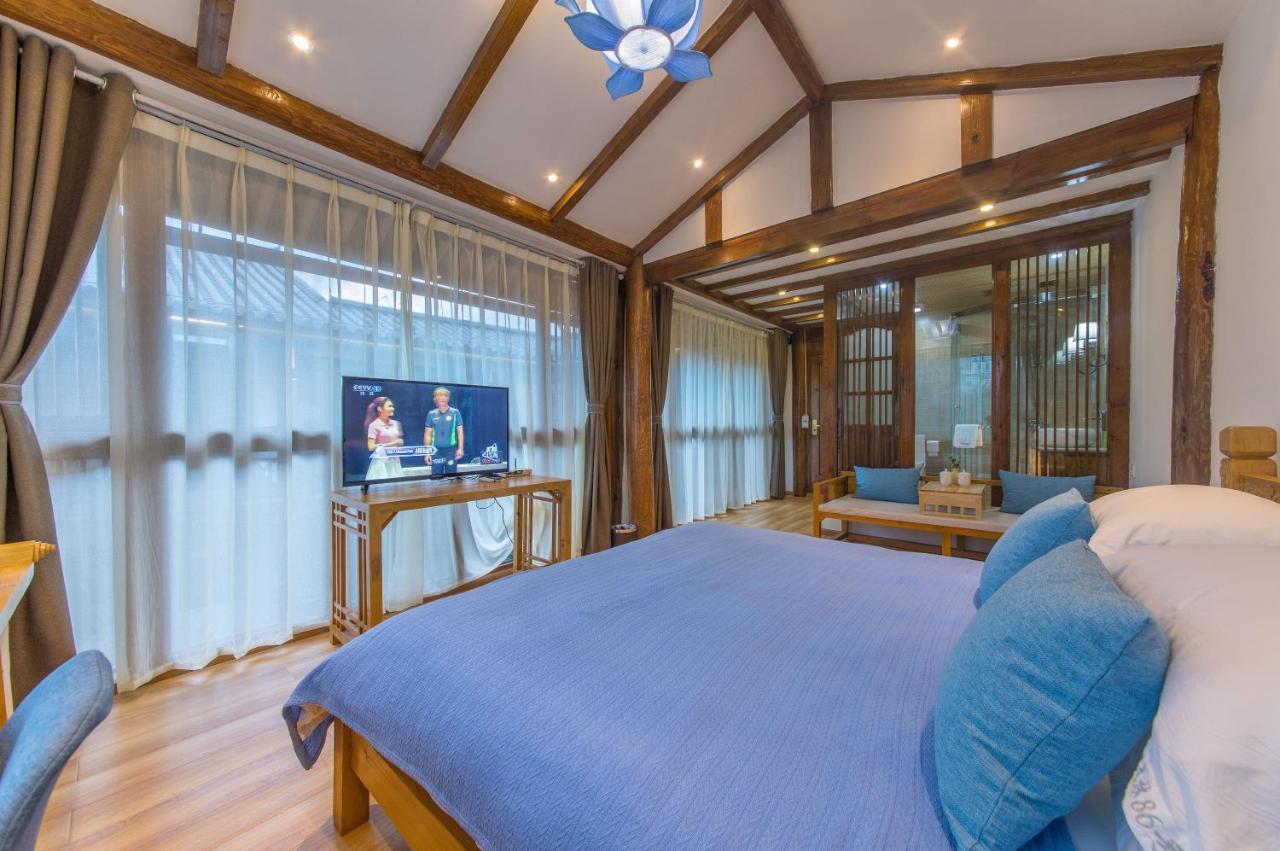 桐墅客栈 Lijiang Village House Exteriör bild