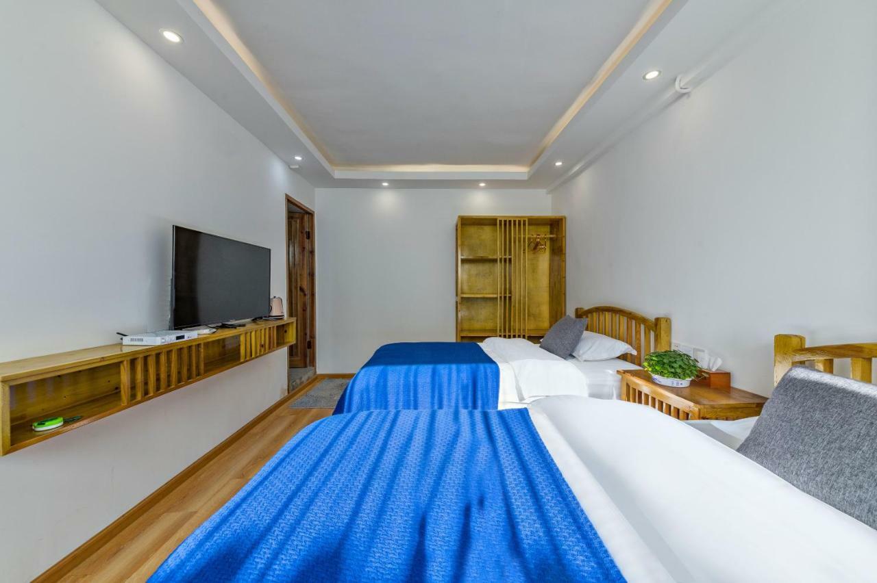 桐墅客栈 Lijiang Village House Exteriör bild